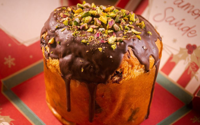 Panetone de pistache caseiro