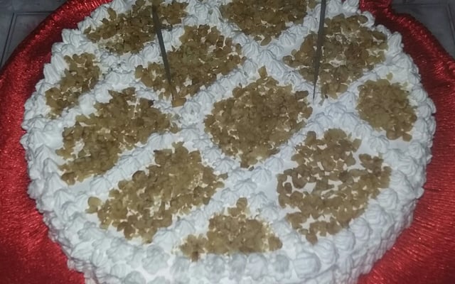 Bolo de nozes para aniversário