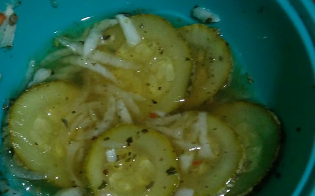 Abobrinha no vinagre rápida