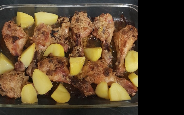 Frango com creme de cebola
