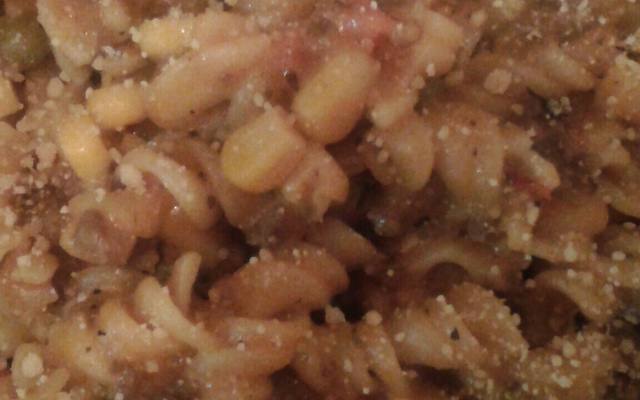 Macarrão de panela de pressão à bolonhesa