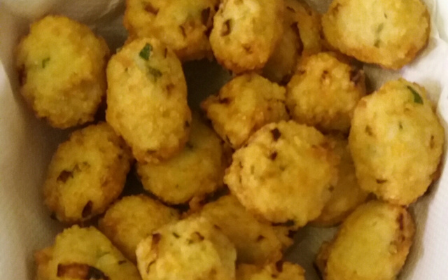 Bolinho de arroz simples da Valéria