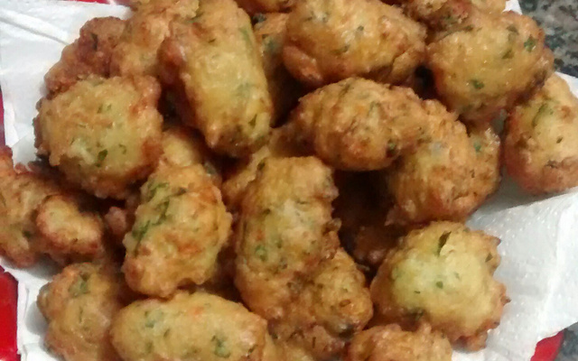 Bolinho de arroz tradicional