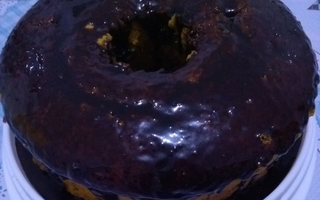 Calda de chocolate para bolo de cenoura