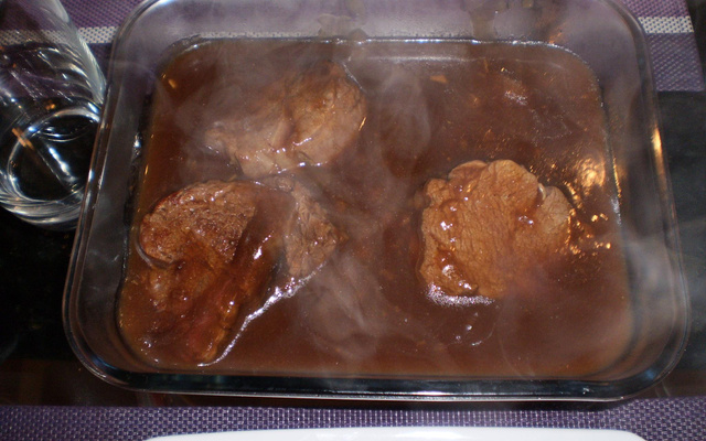 Filé mignon ao molho de cerveja preta