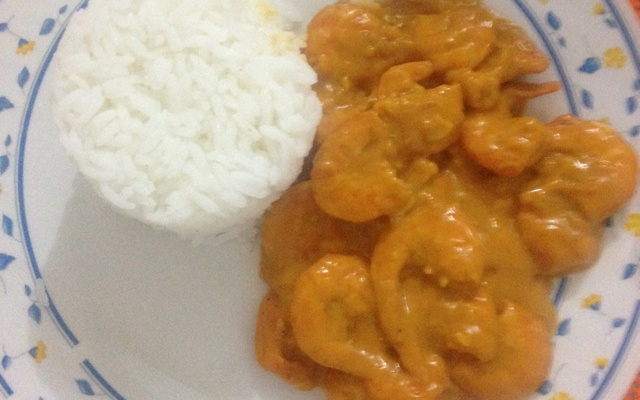 Estrogonofe de camarão