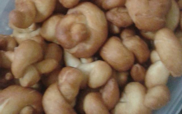 Rosca frita em modelo nó