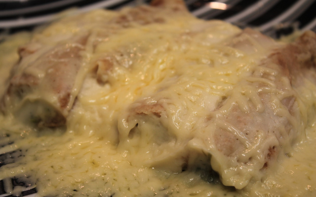 Panqueca de Ricota com Espinafre ao Molho Branco