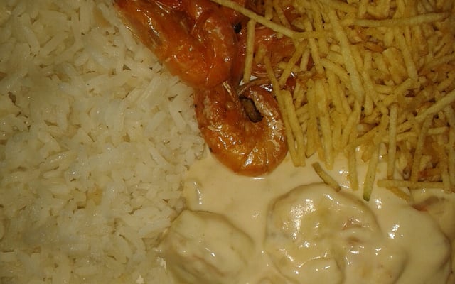 Camarão com requeijão