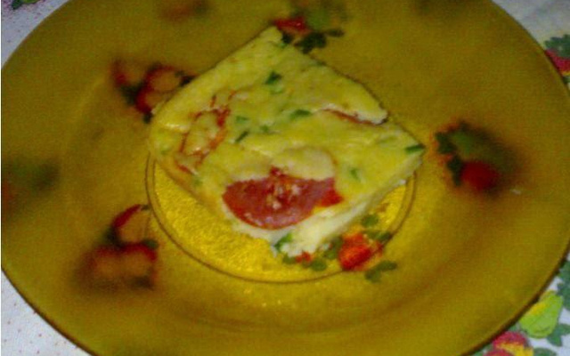 Torta de arroz com recheio de tomate