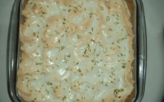 Torta de limão com suspiro