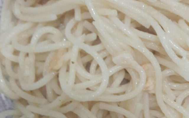 Macarrão ao alho e óleo prático