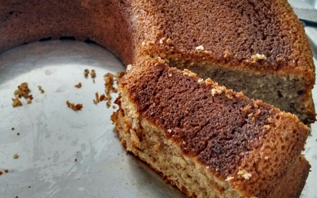 Bolo de banana e aveia