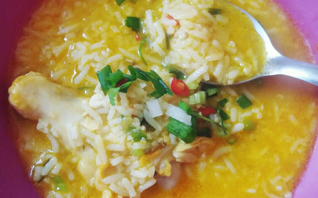 Canja de galinha rápida