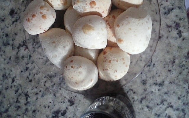 Pão de queijo mineiro