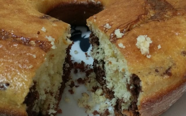 Bolo mesclado de liquidificador