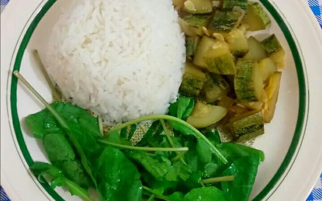 Abobrinha refogada, simples e saborosa