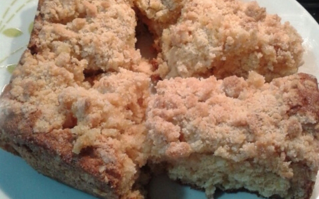 Cuca com recheio de coco