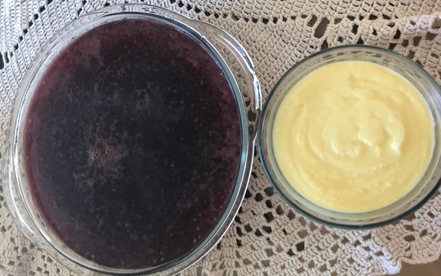 Sagu com creme inglês