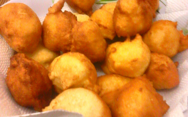 Bolinhos de Chuva Rápidos