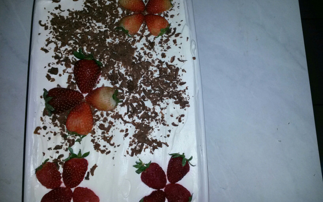 Pavê de morango com chocolate