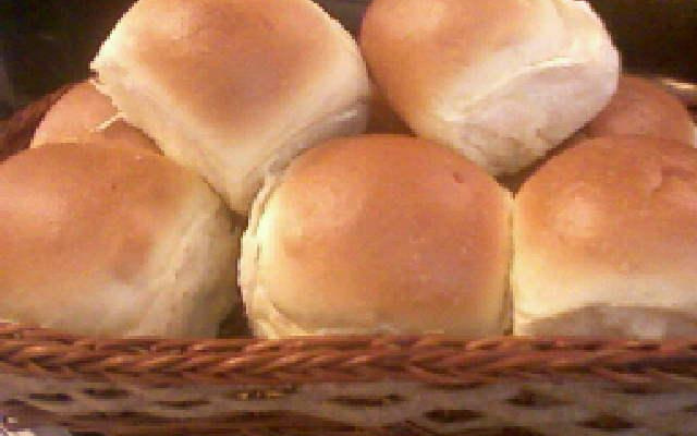 Pãezinhos de batata ou mandioquinha da Ailujz