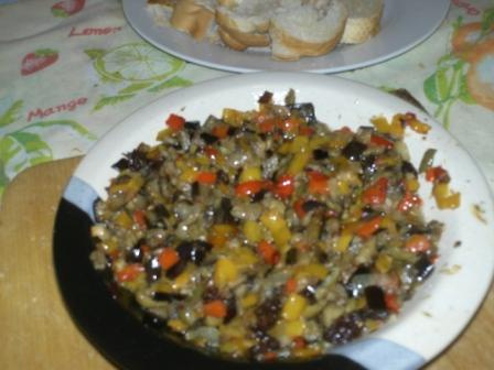 Antepasto com berinjela