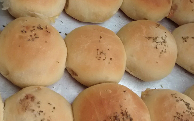 Pãezinhos de batata ou mandioquinha da Ailujz