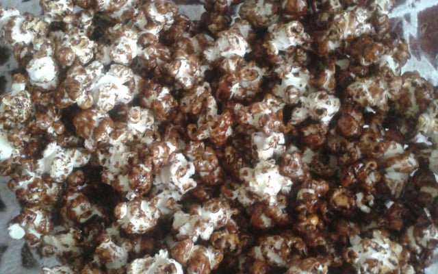 Pipoca com chocolate