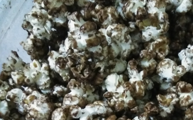 Pipoca com chocolate maravilhosa