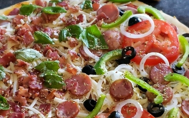 Pizza caseira da Jô