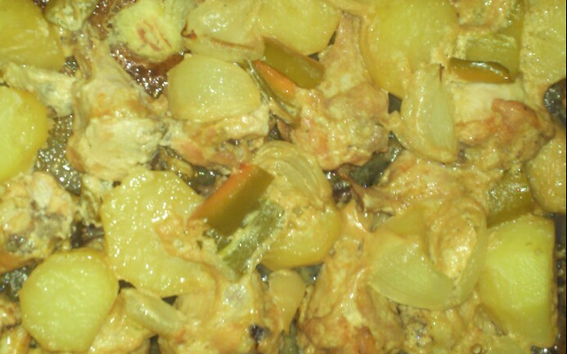 Coxa e sobrecoxa de frango assado