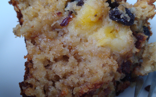 Bolo de aveia com frutas