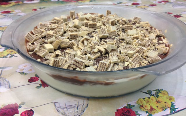 Mousse de limão com chocolate