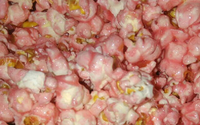 Pipoca doce colorida