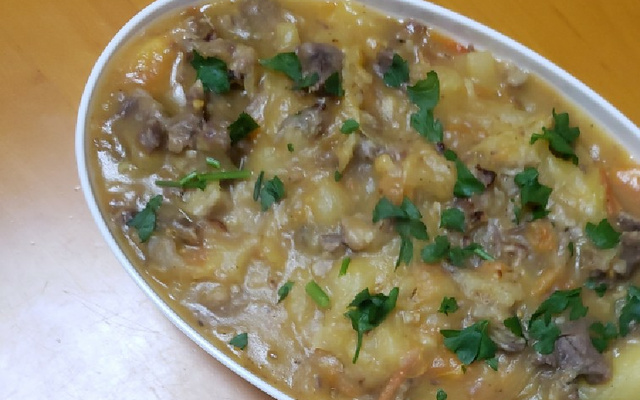 Mandioca com carne seca