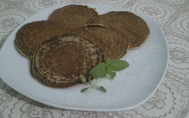 Panqueca integral de abobrinha