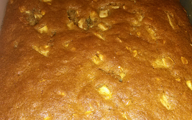 Bolo de Maçã Integral com Aveia e Passas