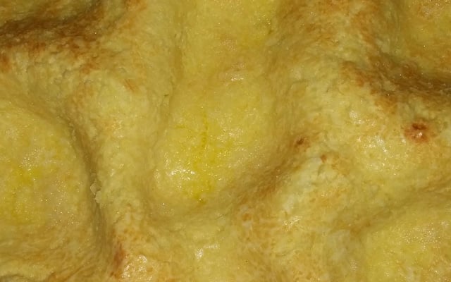 Pão de queijo de tabuleiro