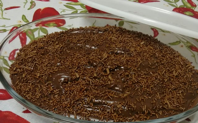 Brigadeiro de travessa