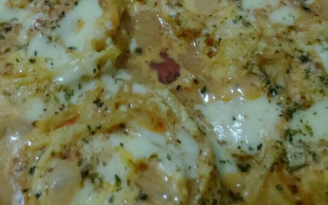 Macarrão ninho recheado