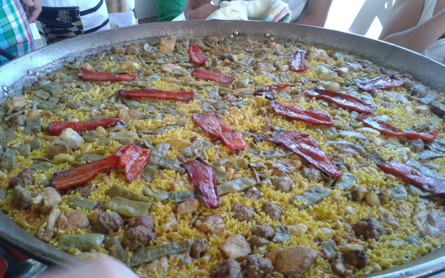Paella espanhola valenciana