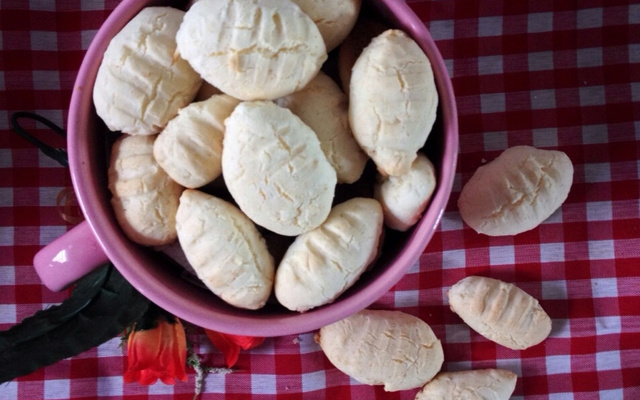 Bolachinhas de maizena e coco