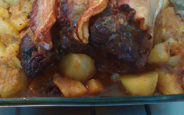 Peito bovino na pressão e gratinado