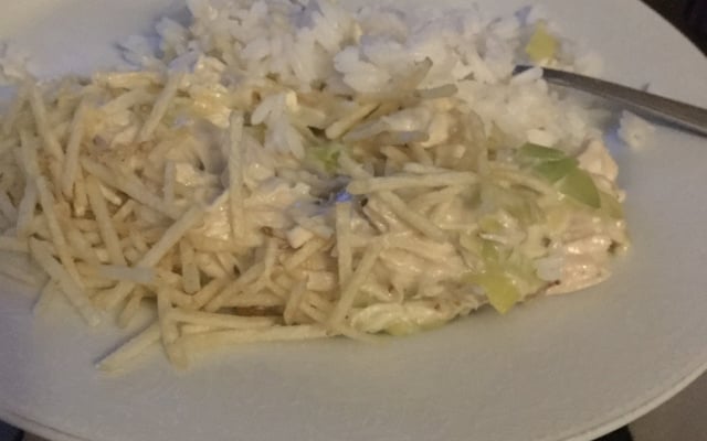 Frango ao creme de alho poró e requeijão