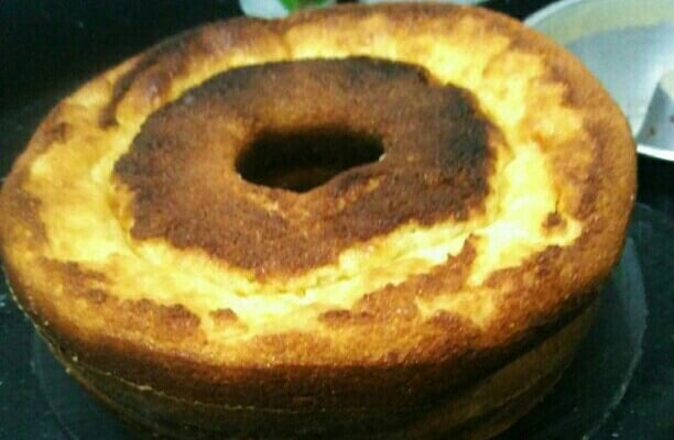 Bolo de queijo com milharina