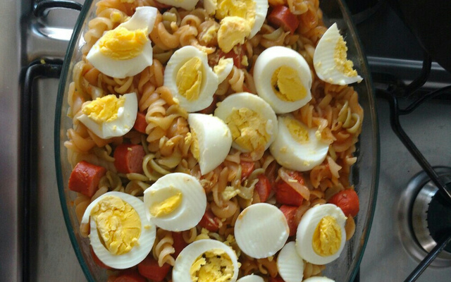 Macarrão com salsicha