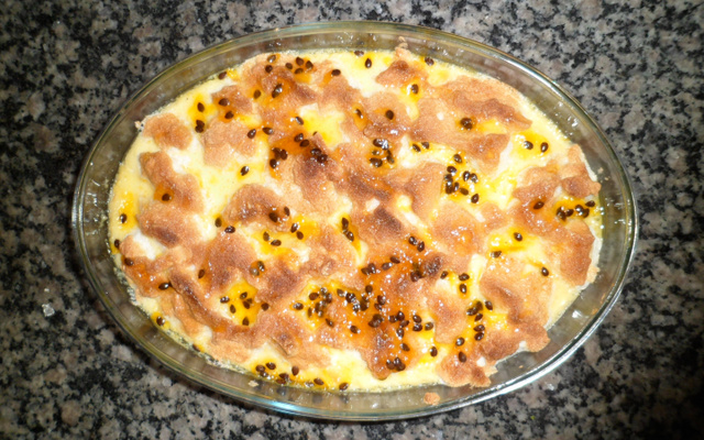 Pavê de maracujá com suspiro