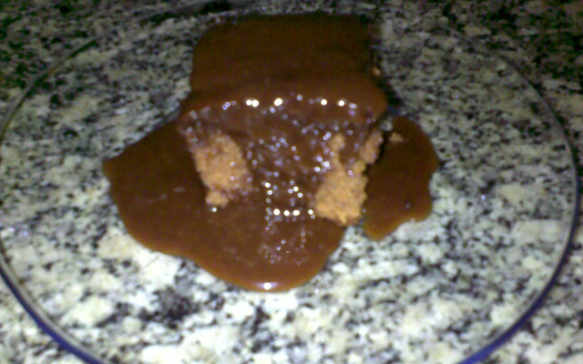 Cobertura de chocolate para bolo rápida