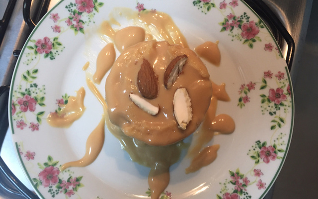 Bolo molhadinho de doce de leite